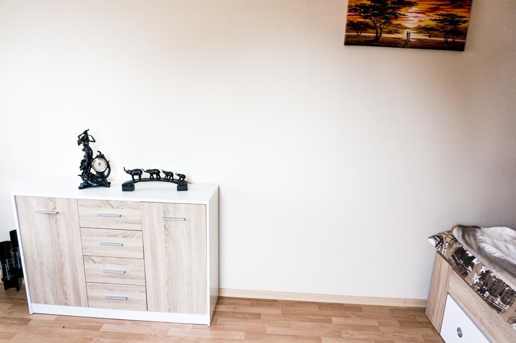 Apartament Przy Basztowej Apartment Drawsko Pomorskie Bagian luar foto